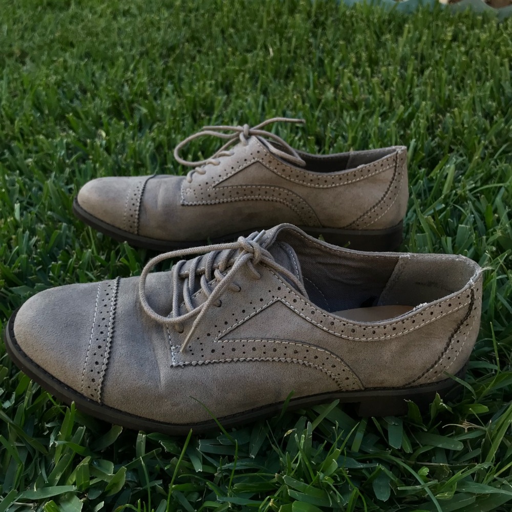 GAP shoes size 7 in women’s